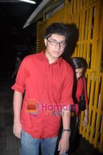 watch Salman Khan_s Dabangg in Ketnav, Mumbai on 6th Sept 2010 (11).JPG